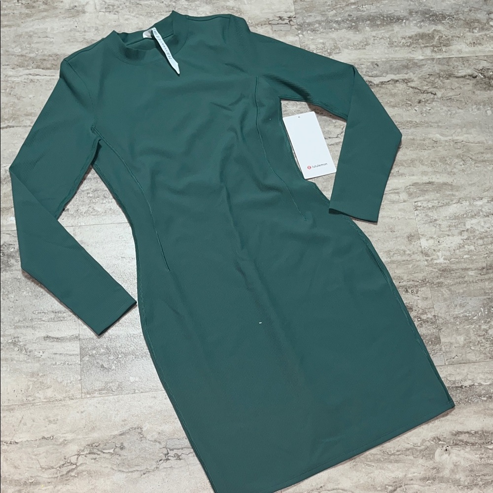 lululemon athletica ribbed  Long Sleeve Dress size 6